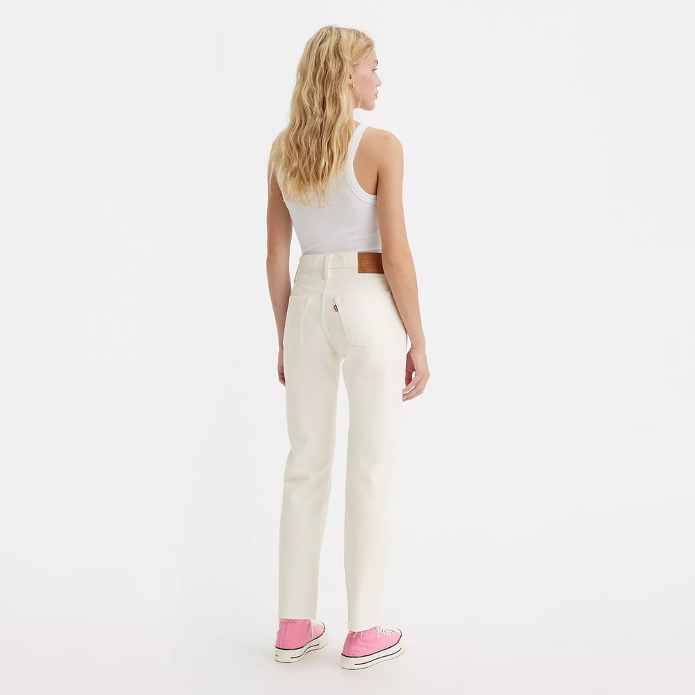 501 Original Fit Levi’s Women's Jeans off white